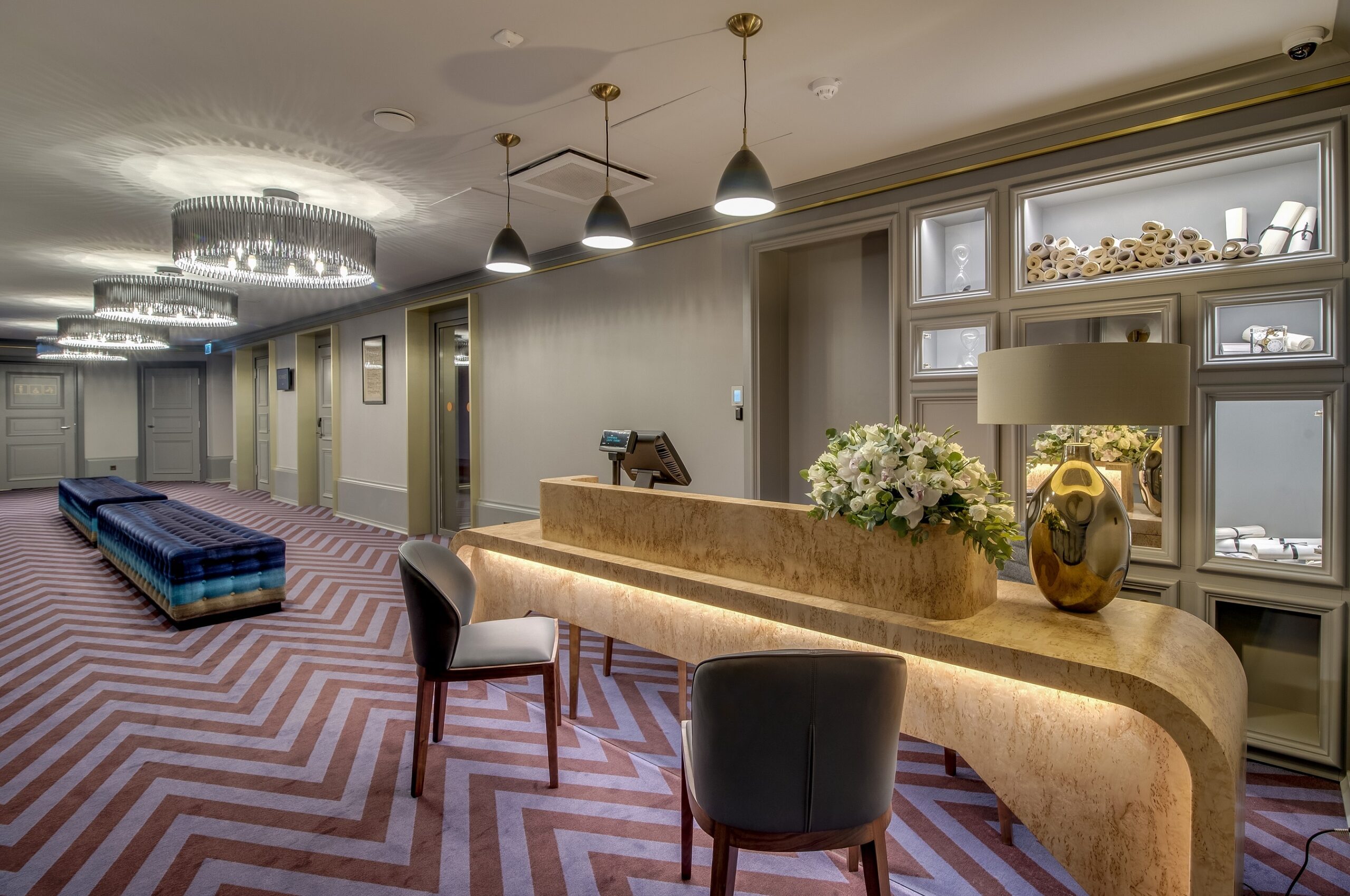 Grand Poet by Semarah Hotels