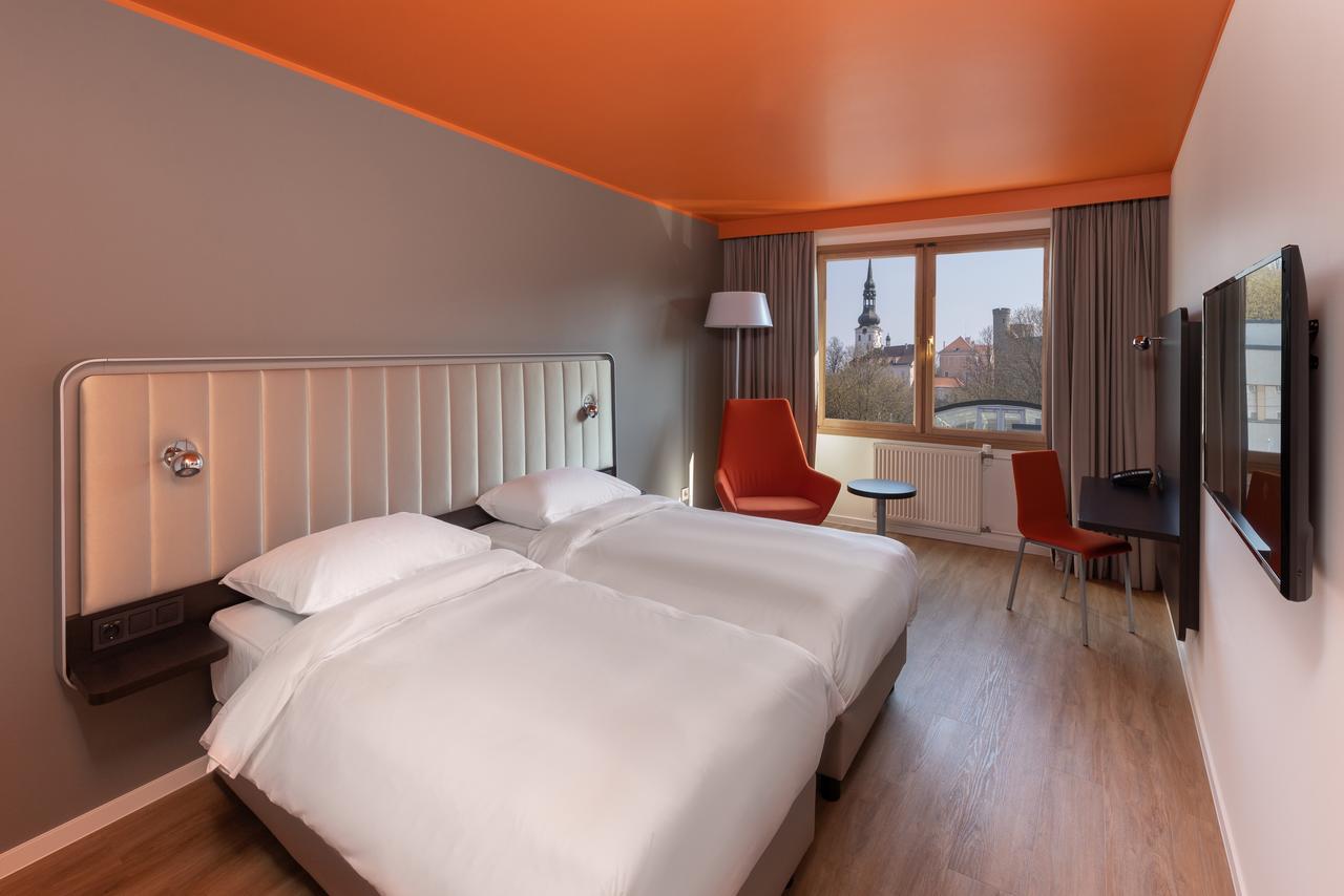 Meriton Grand Conference & Spa