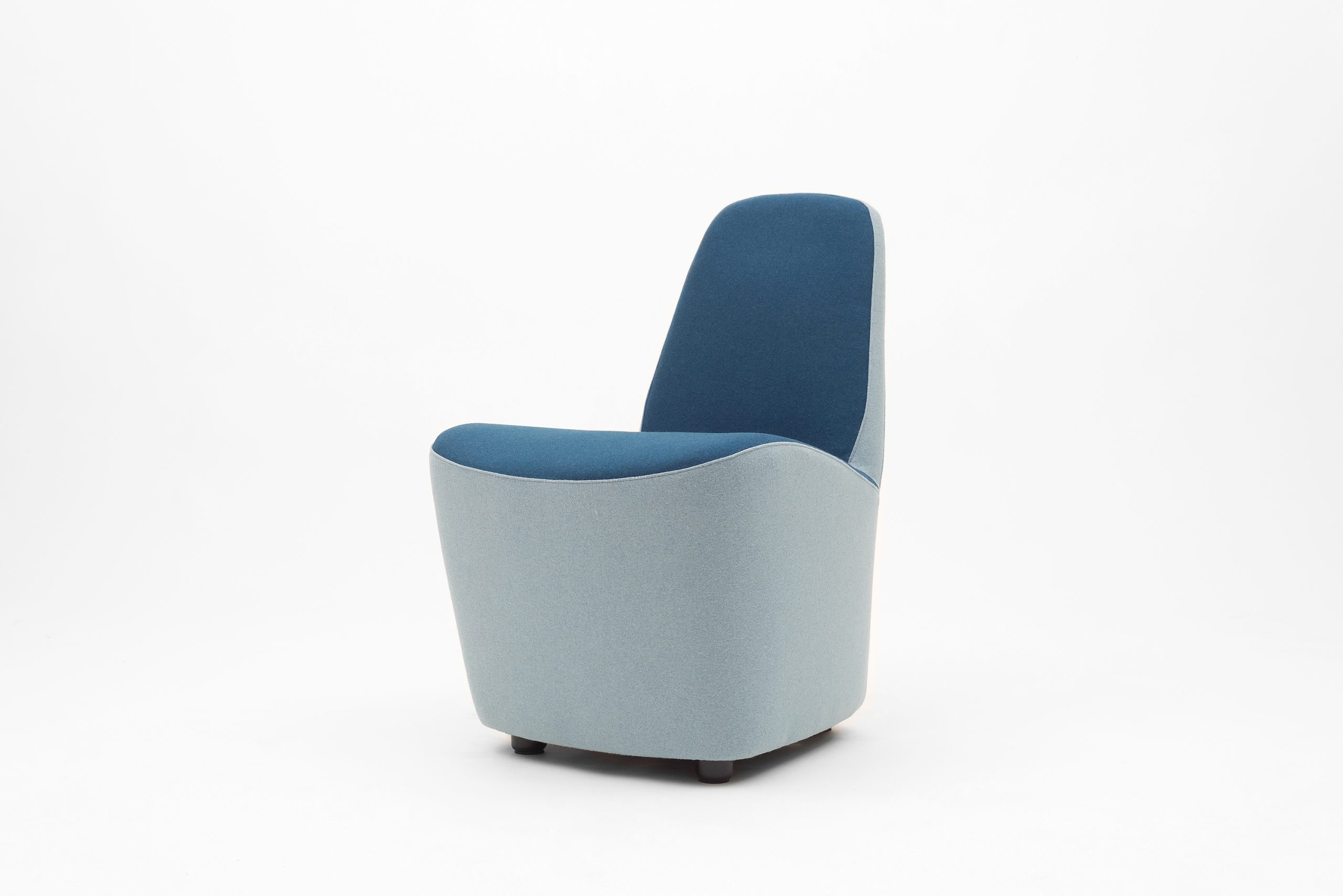 DEL armchair