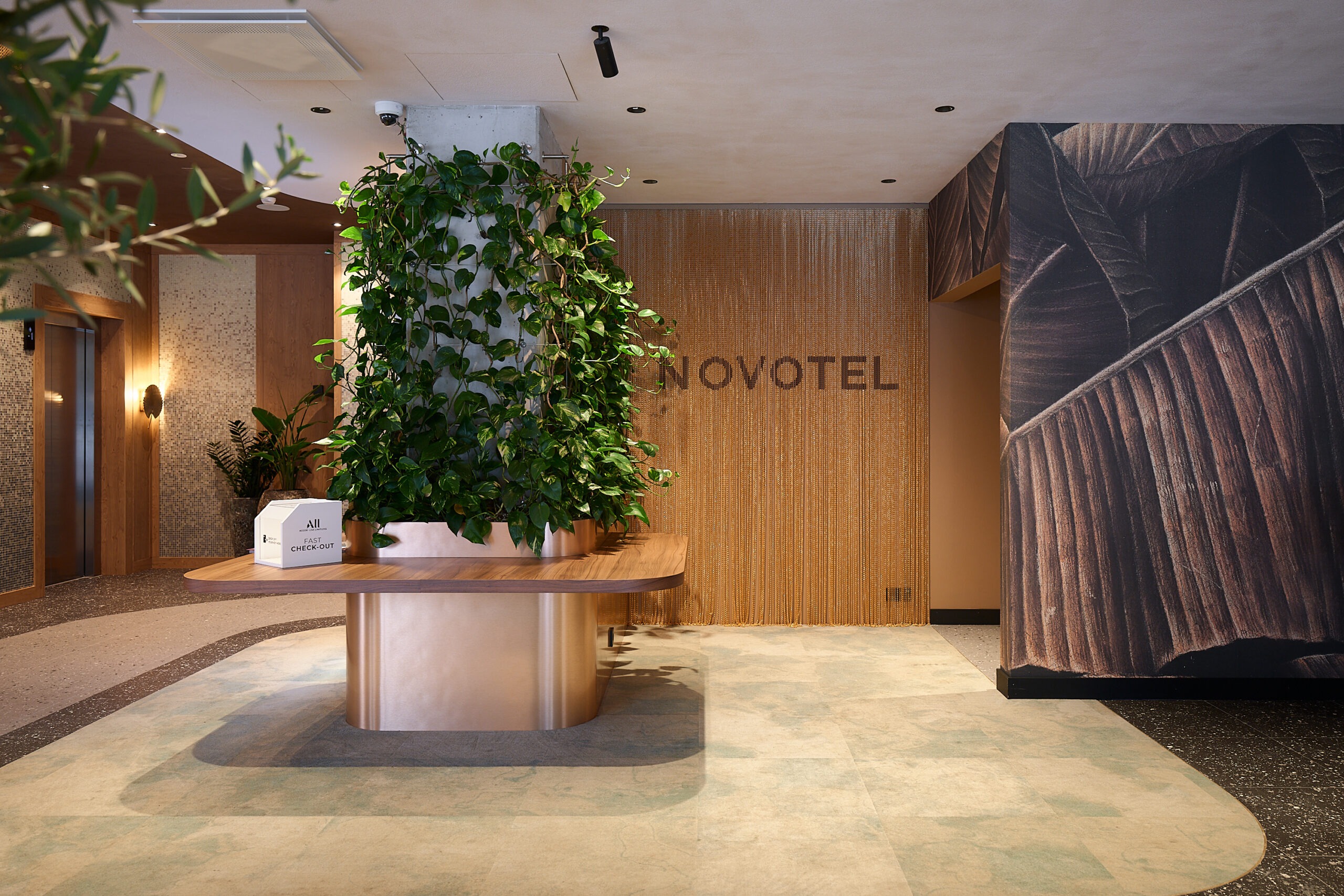 Novotel